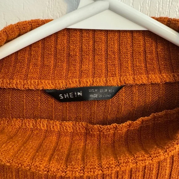 SHEIN Ribbed Mock Neck Sweater in Rust - Picture 2 of 2